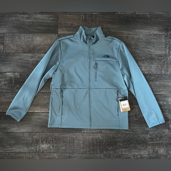 The North Face Apex Canyon Wall Eco Jacket Standard Fit.